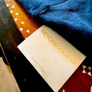 NWT! Beyond Yoga Leggings XL